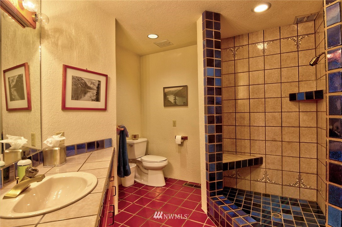 502 South Lakeshore Road Chelan, WA 98816 - Photo 21 of 25 Gallery Image 21