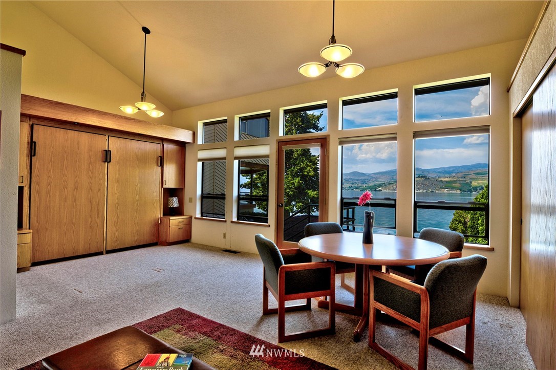 502 South Lakeshore Road Chelan, WA 98816 - Photo 24 of 25 Gallery Image 24