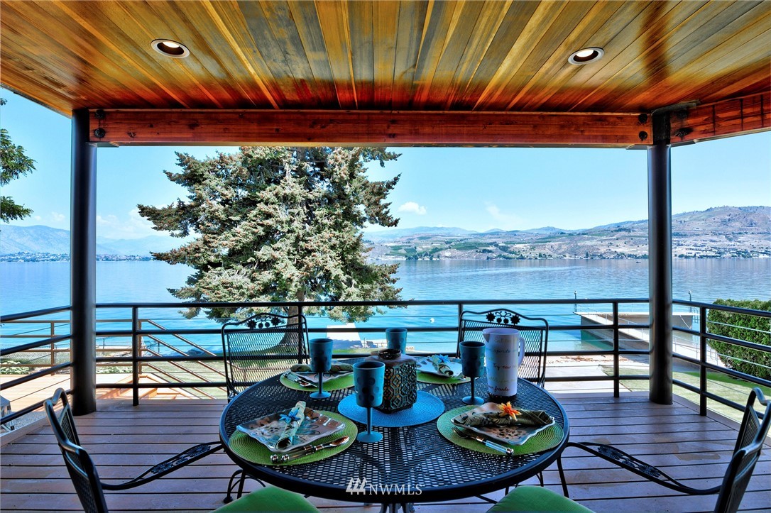 502 South Lakeshore Road Chelan, WA 98816 - Photo 10 of 25 Gallery Image 10