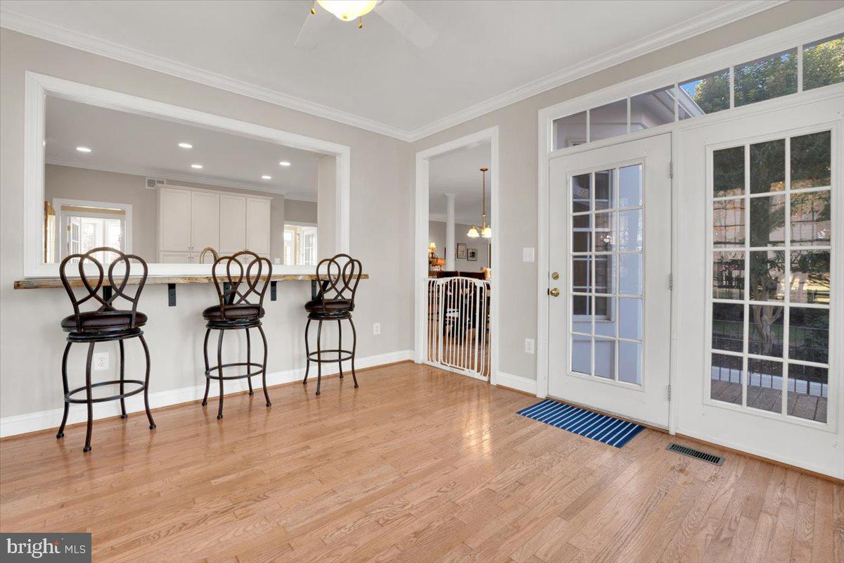 16886 Ivandale Road Hamilton, VA 20158 - Photo 20 of 68 Sunroom