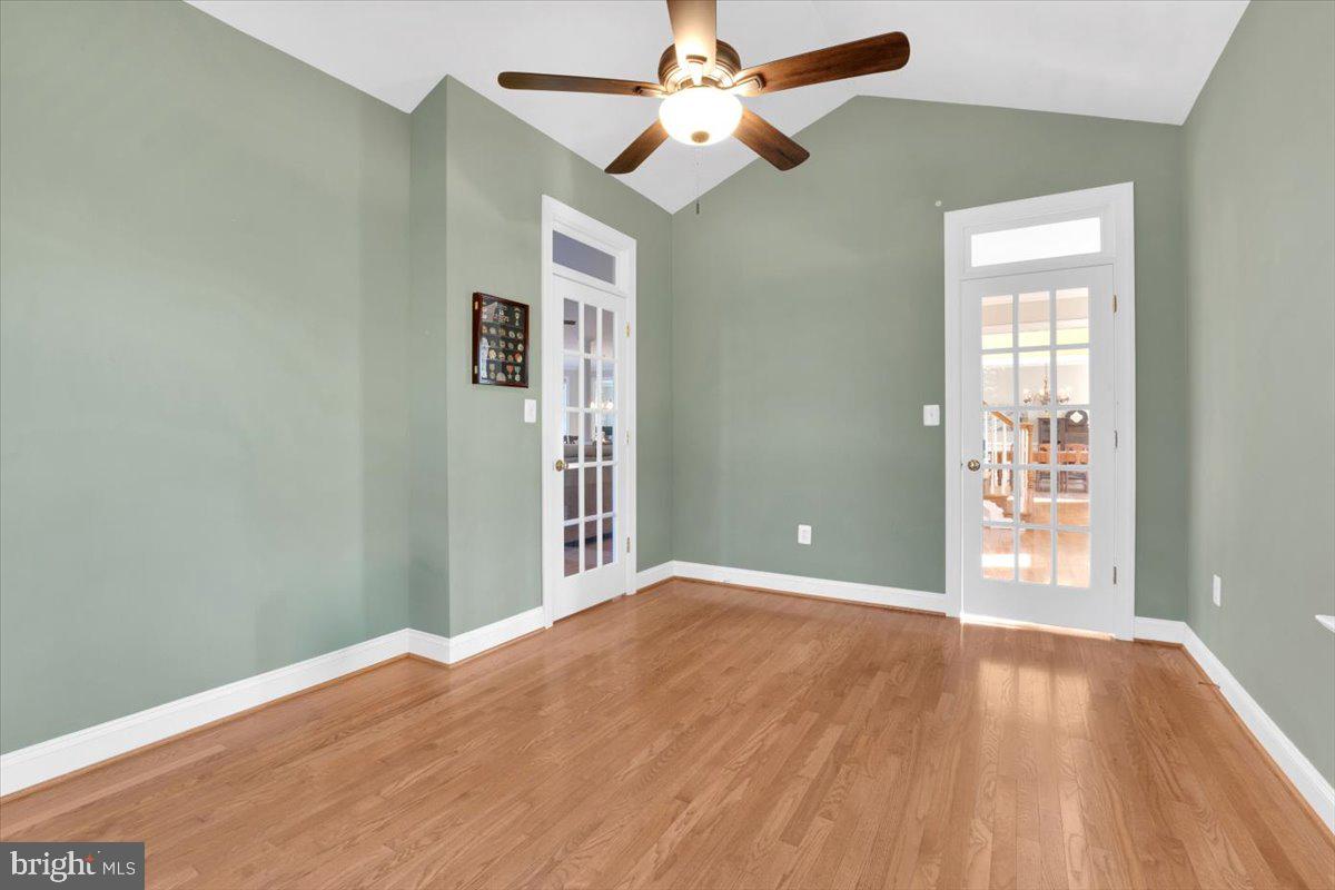16886 Ivandale Road Hamilton, VA 20158 - Photo 25 of 68 Office