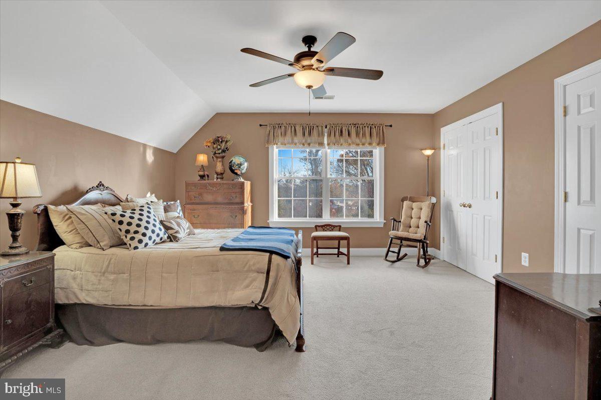 16886 Ivandale Road Hamilton, VA 20158 - Photo 40 of 68 Guest Bedroom