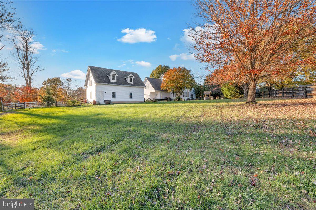 16886 Ivandale Road Hamilton, VA 20158 - Photo 57 of 68 Detached Garage
