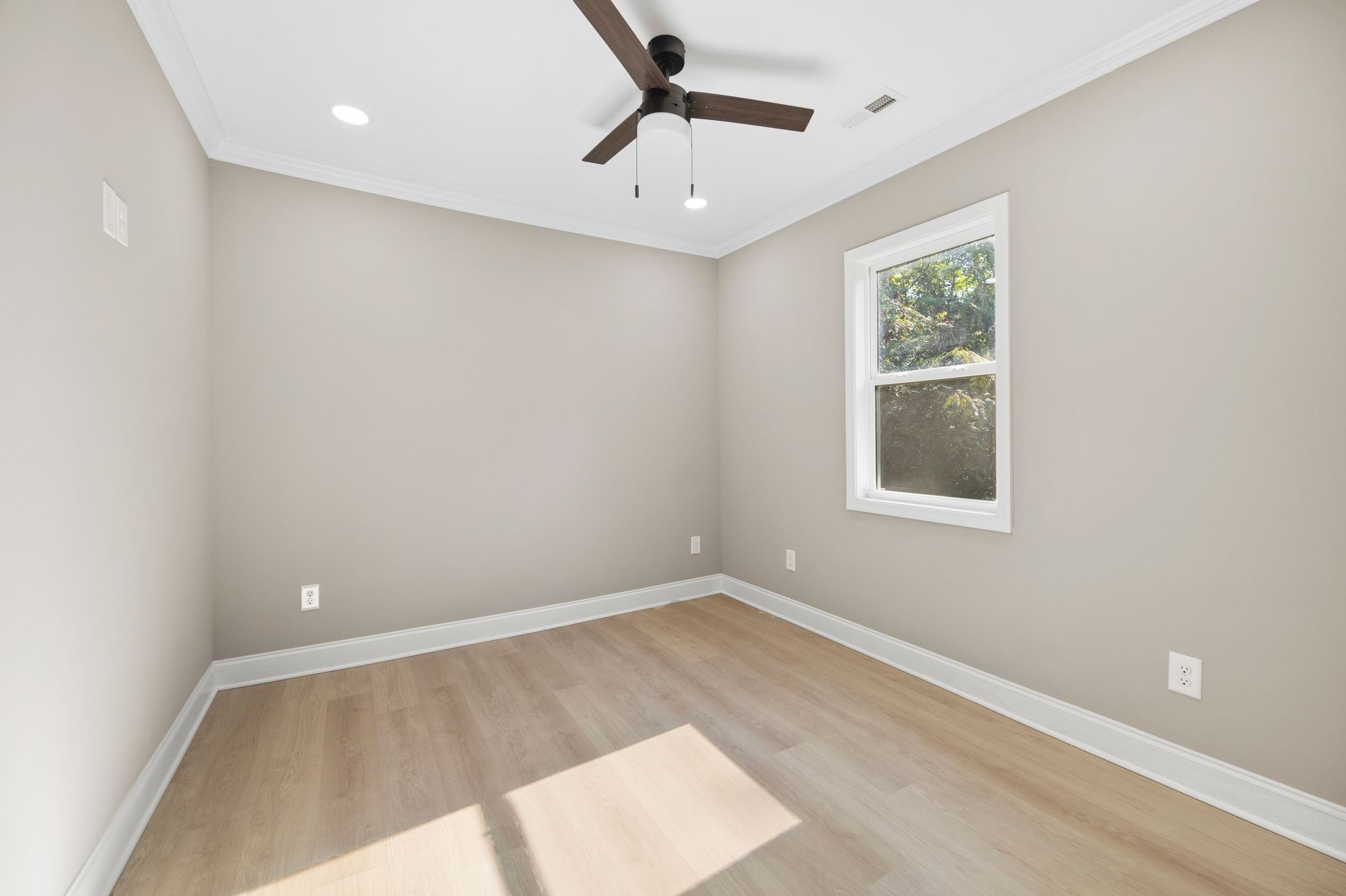 1690 Old Florence Road Lawrenceburg, TN 38464 - Photo 28 of 39 Gallery Image 28