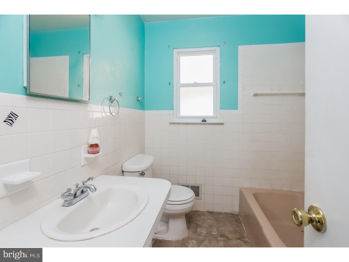 2226 Riviera Parkway Point Pleasant, NJ 08742 - Photo 7 of 25
