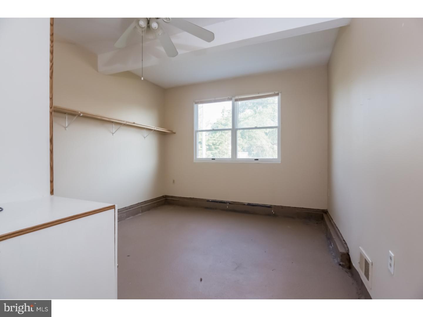 2226 Riviera Parkway Point Pleasant, NJ 08742 - Photo 10 of 25