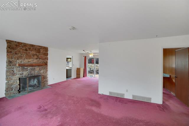 22 Mountain View Road Manitou Springs, CO 80829 - Photo 3 of 17 Gallery Image 3