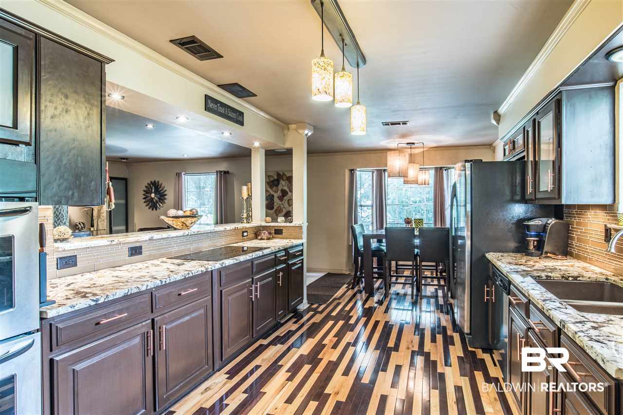 5766 Chester Court Mobile, AL 36609 - Photo 5 of 44 Kitchen