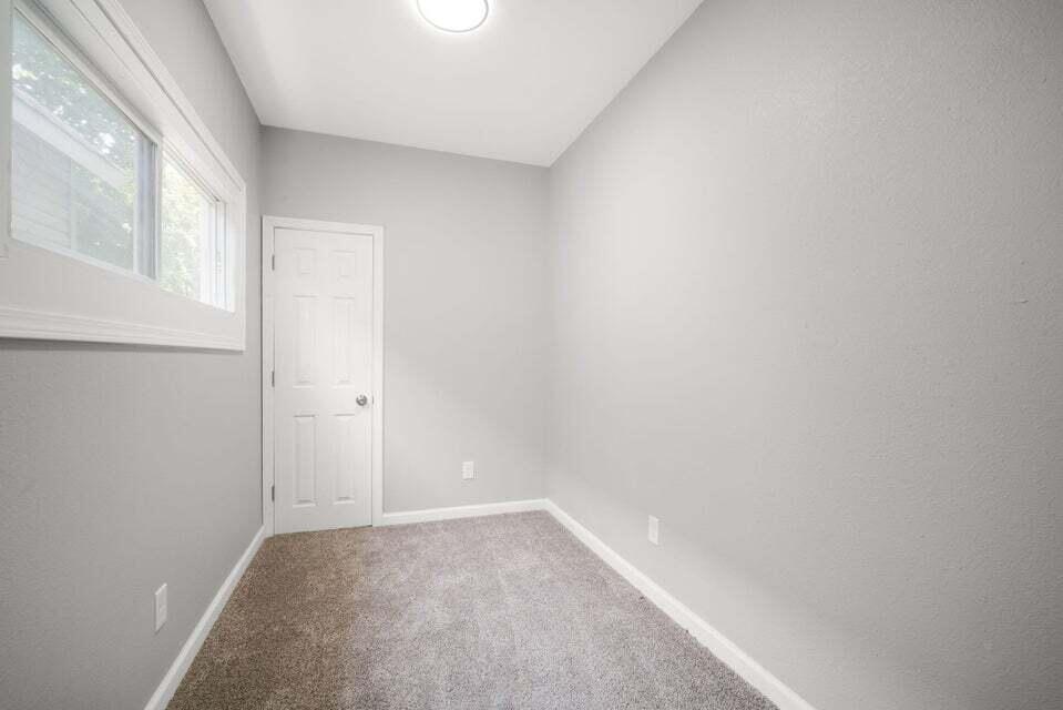 2646 Vel R. Phillips Avenue Milwaukee, WI 53212 - Photo 16 of 19 20250909013057377853000000-o