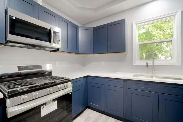 $137,900 | 2646 Vel R. Phillips Avenue, Milwaukee, WI 53212