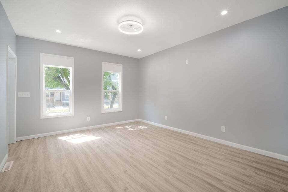 2646 Vel R. Phillips Avenue Milwaukee, WI 53212 - Photo 10 of 19 20250909013057030252000000-o