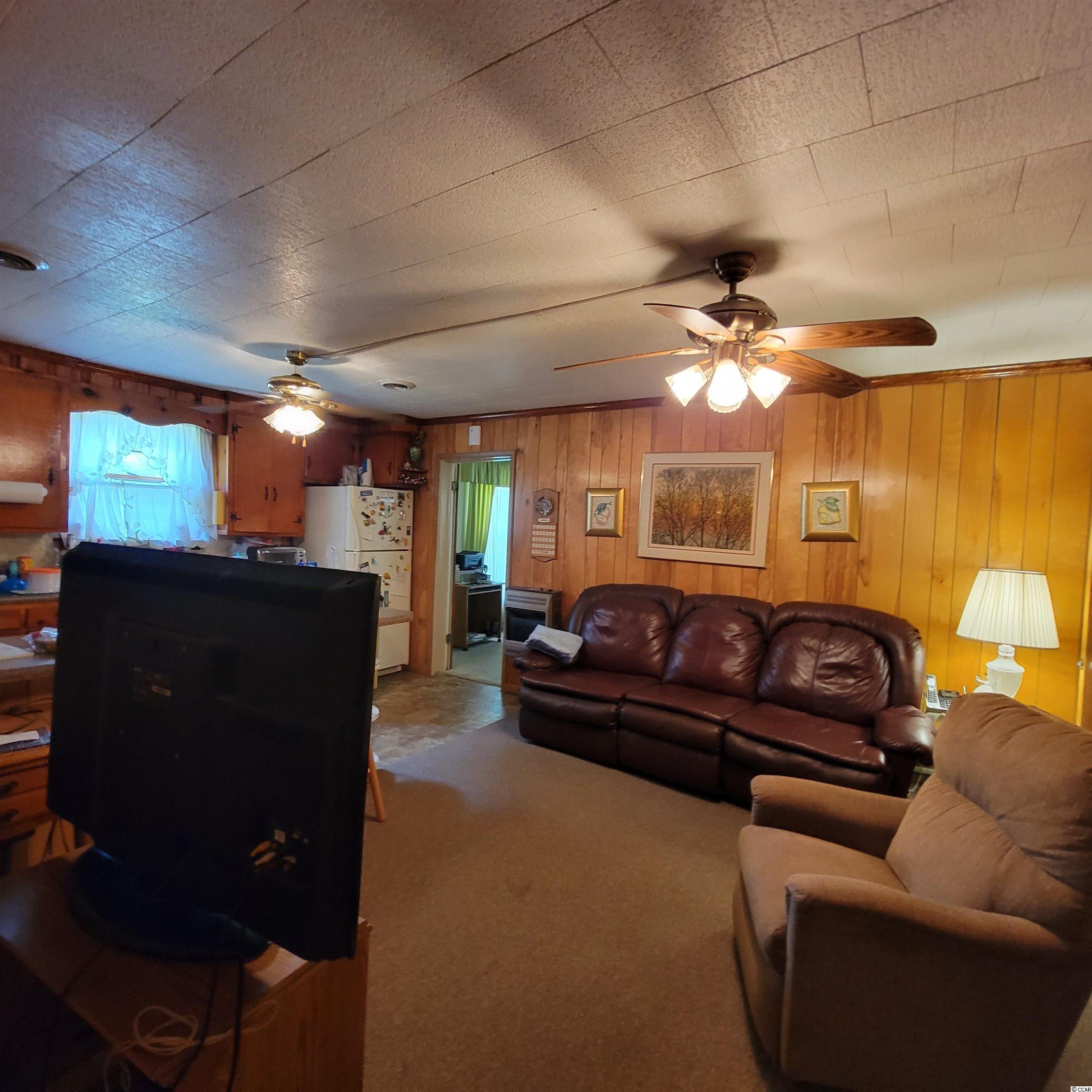 402 South Walnut Street Lake View, SC 29563 - Photo 16 of 31