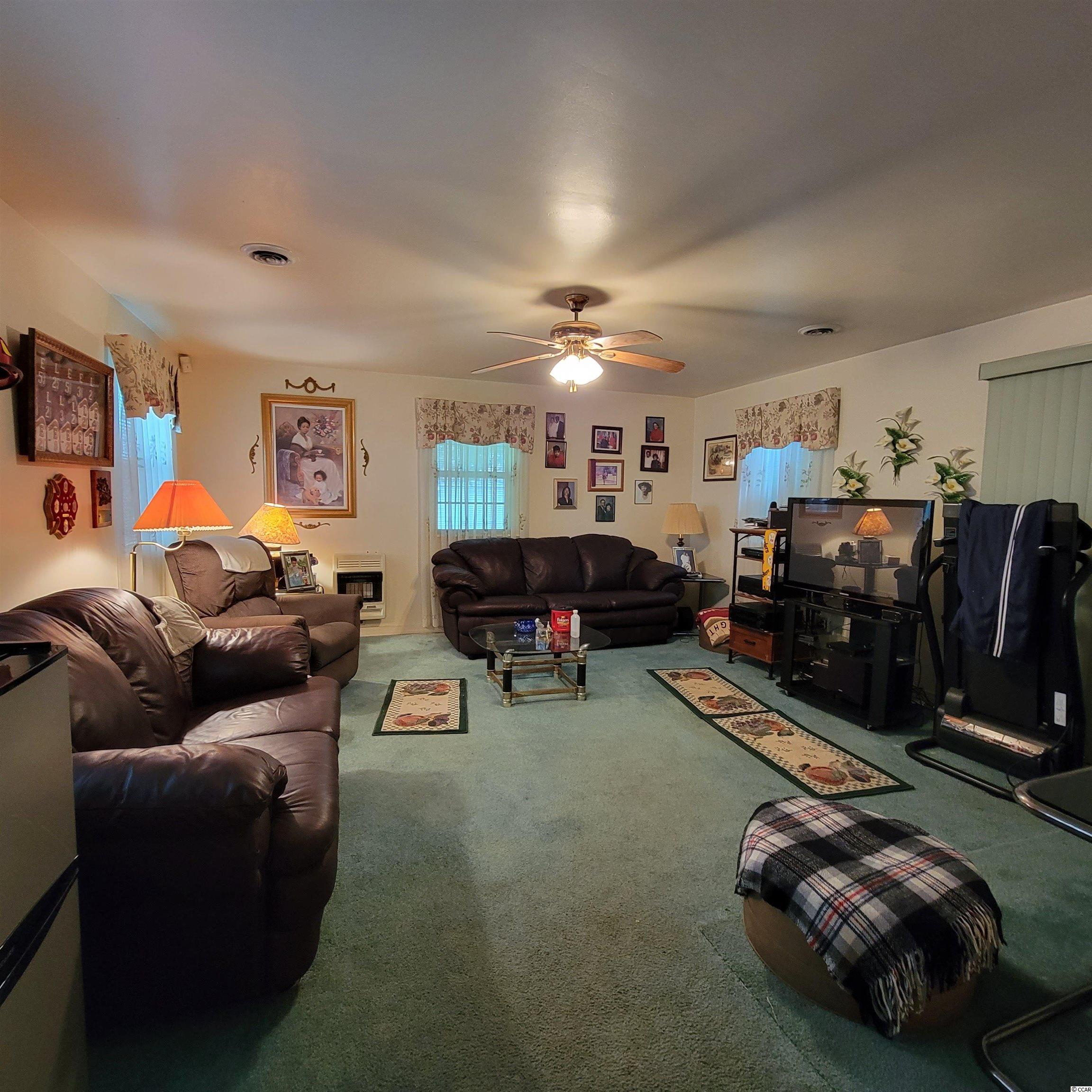 402 South Walnut Street Lake View, SC 29563 - Photo 5 of 31