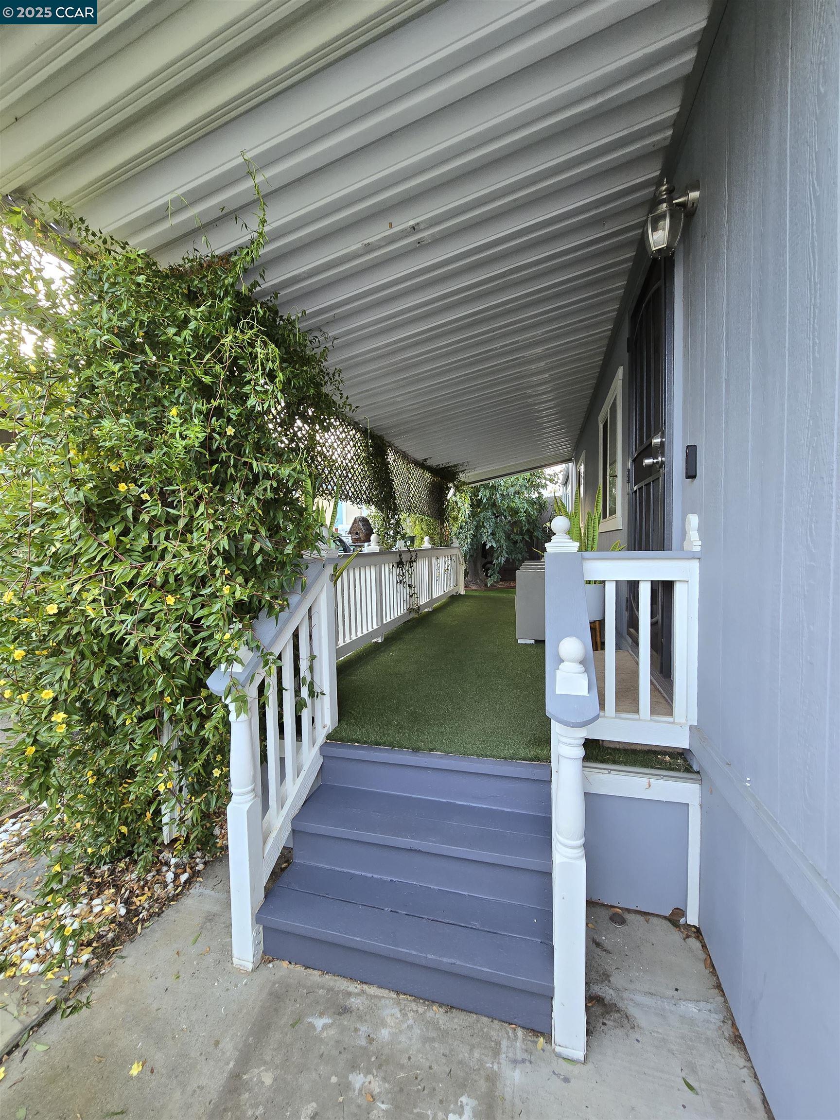 16711 Marsh Creek Road, Unit 112 Clayton, CA 94517 - Photo 7 of 30 a view of porch with seating space