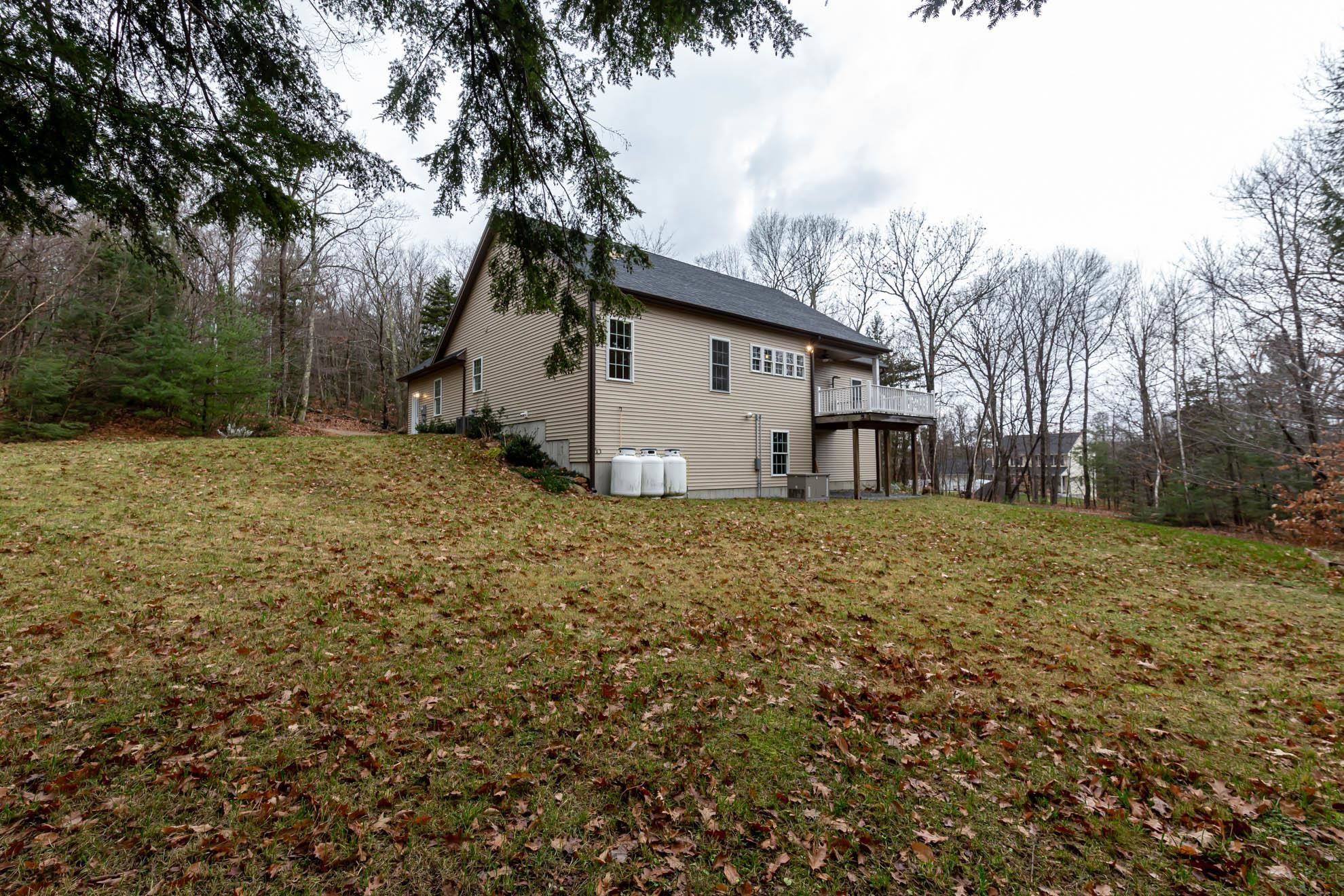 133 Collins Road New Ipswich, NH 03071 - Photo 7 of 36