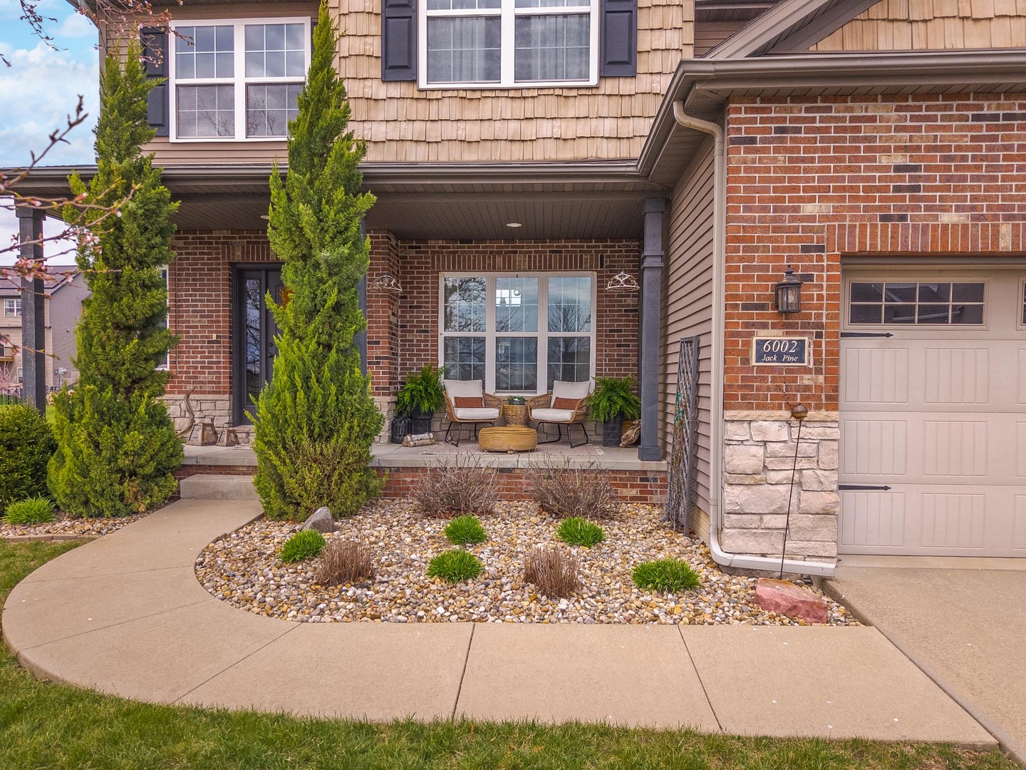 6002 Jackpine Road Bloomington, IL 61705 - Photo 2 of 51