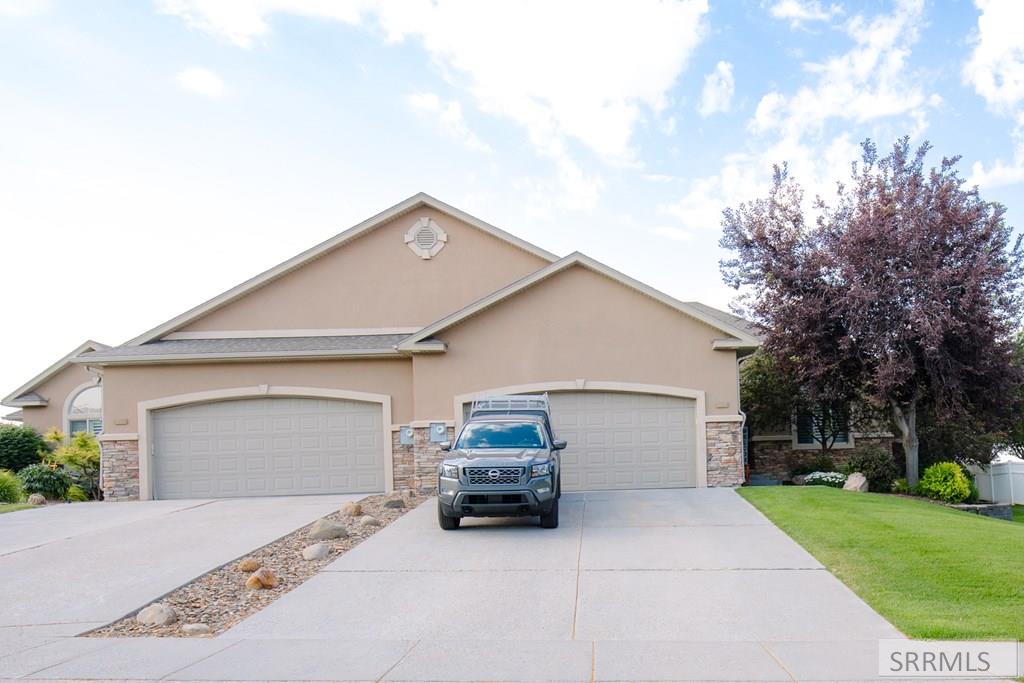 354 Eagle Summit Street Rexburg, ID 83440 - Photo 2 of 45 Townhome - Right Unit