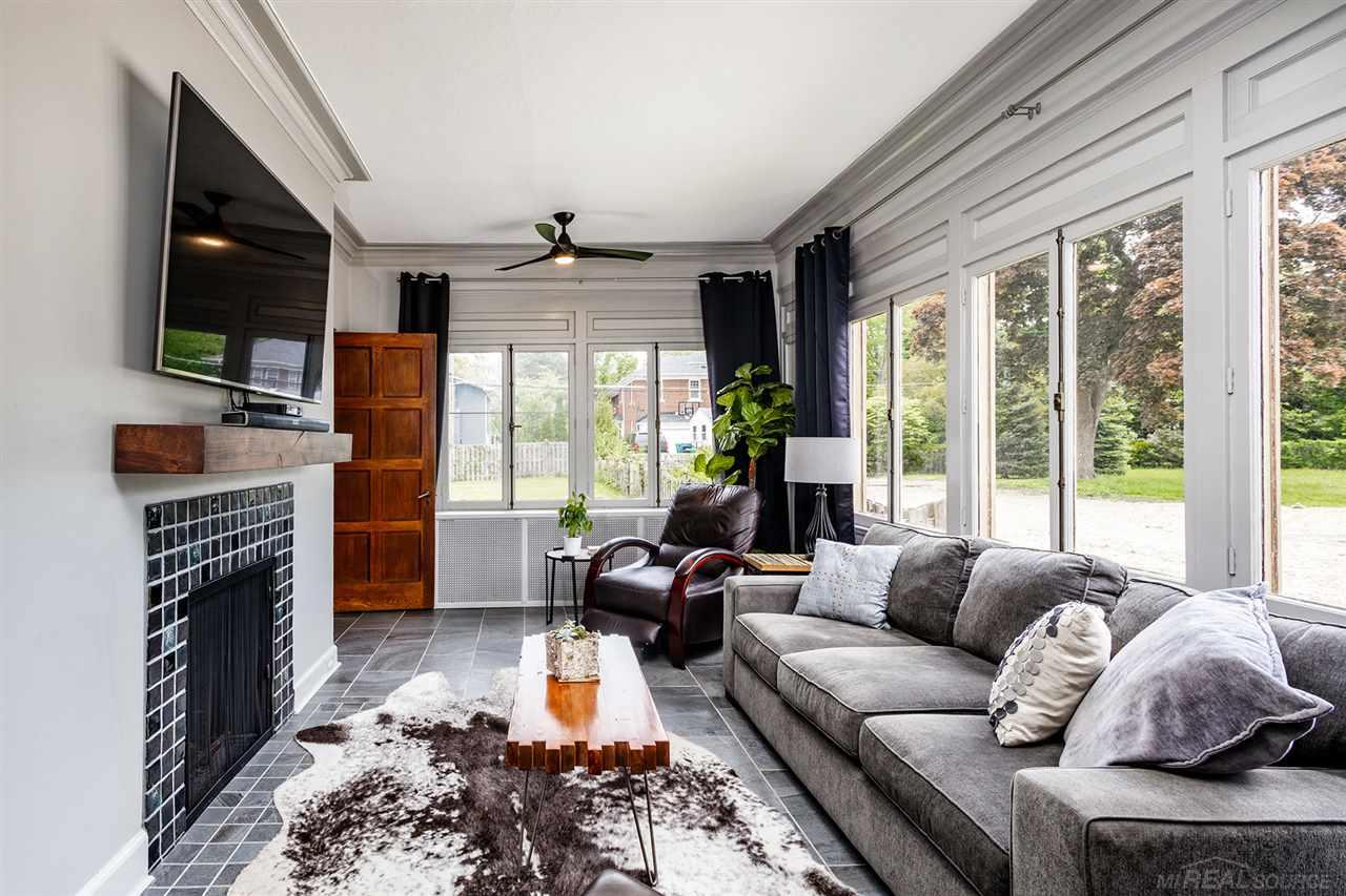 1050 Yorkshire Road Grosse Pointe, MI 48230 - Photo 15 of 85 50012855-14.JPG