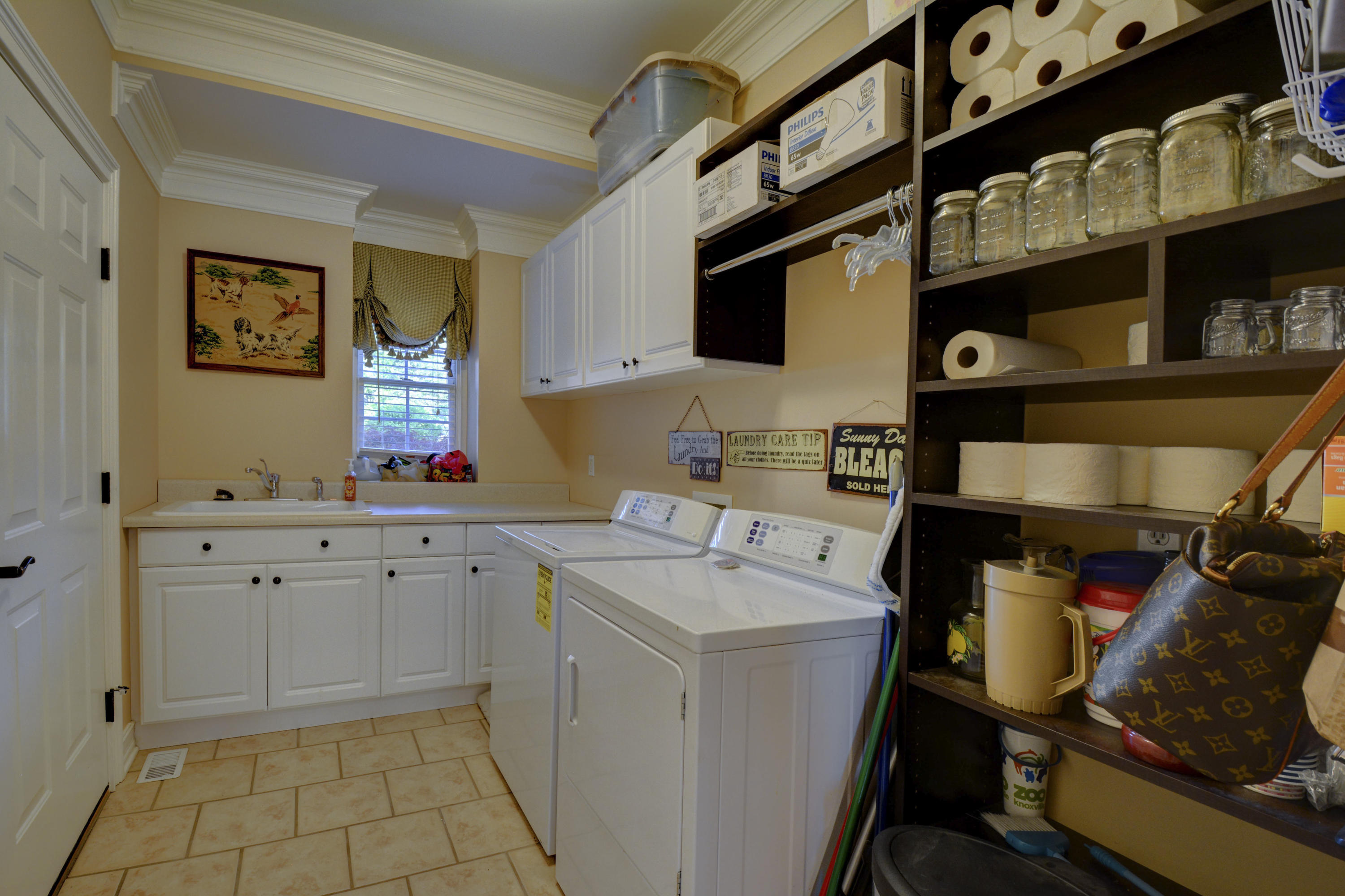 11 Radcliff Terrace Oak Ridge, TN 37830 - Photo 14 of 38 17