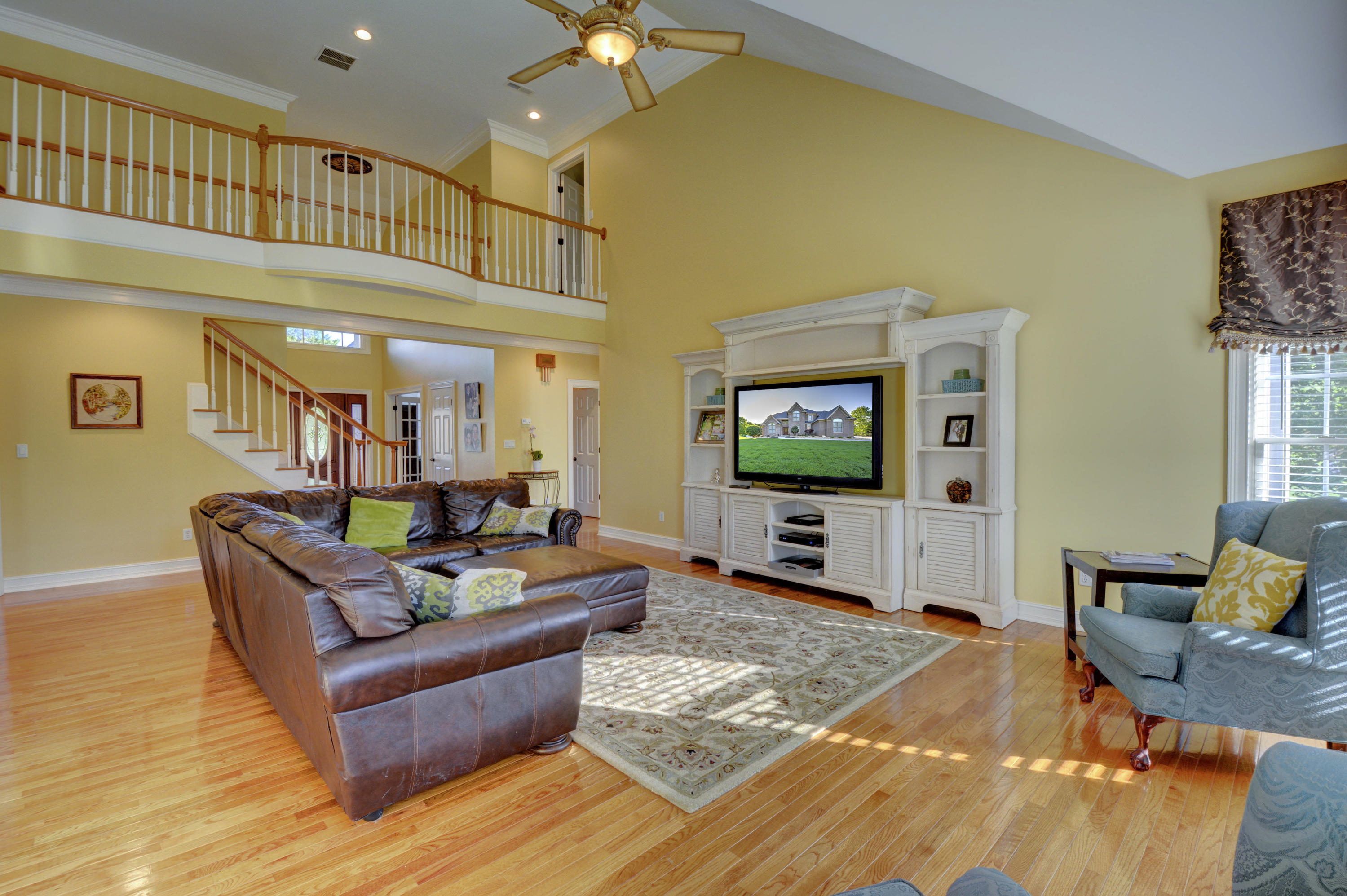 11 Radcliff Terrace Oak Ridge, TN 37830 - Photo 5 of 38 9