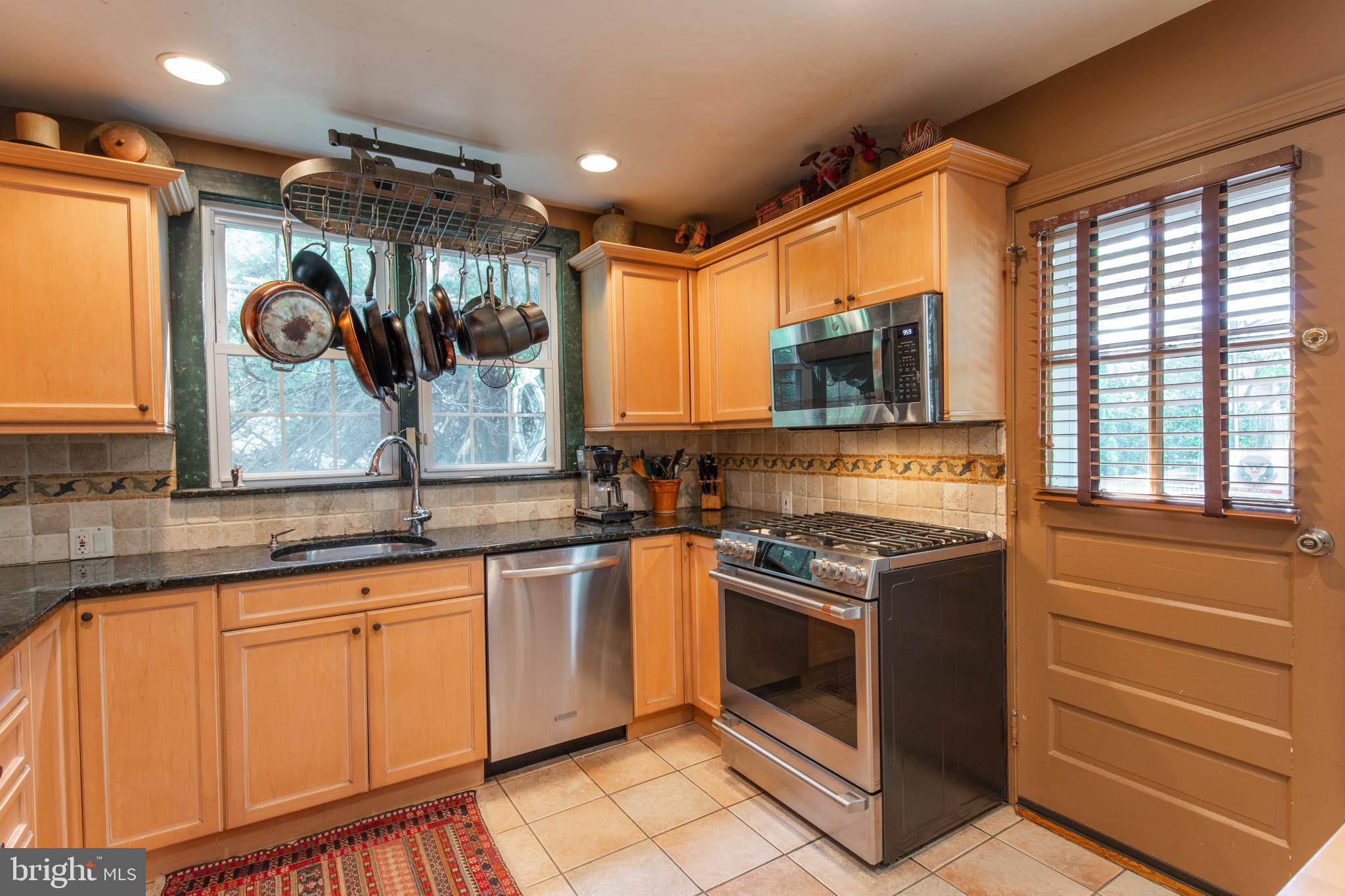 7805 Gayle Road Cheltenham, PA 19012 - Photo 12 of 37 Gallery Image 12