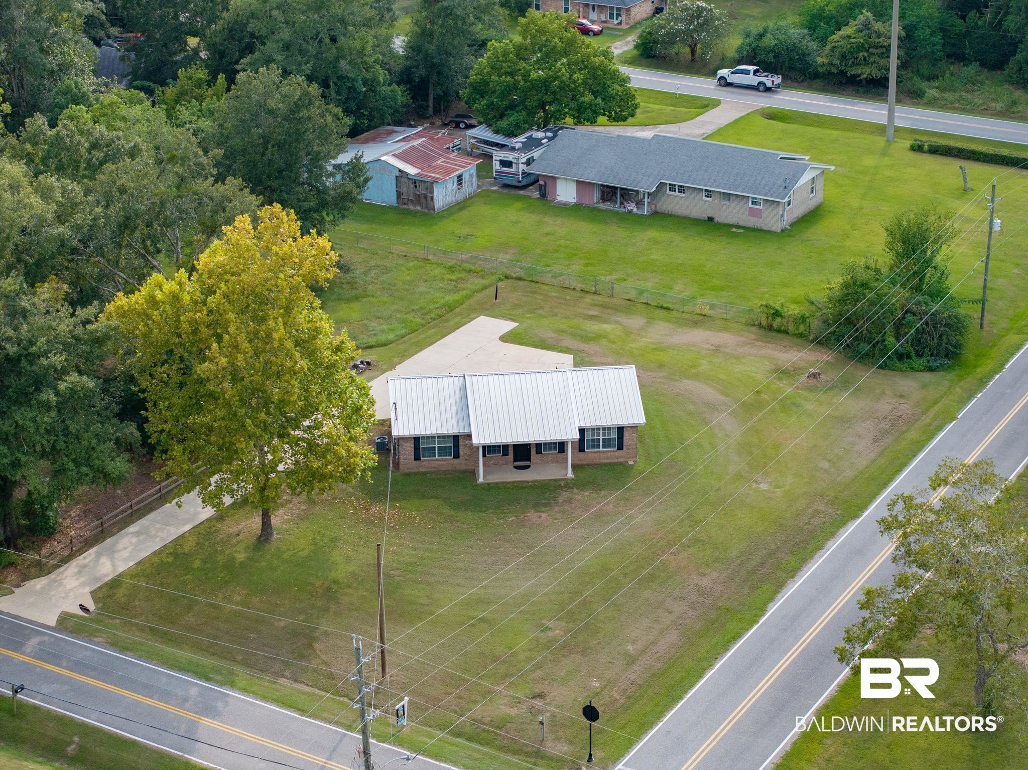 1107 North Oak Street Loxley, AL 36551 - Photo 38 of 40 Bird's eye view