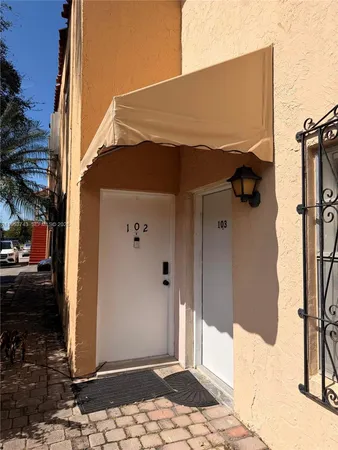 $297,000 | 1305 West 53rd Street, Unit 102, Hialeah, FL 33012