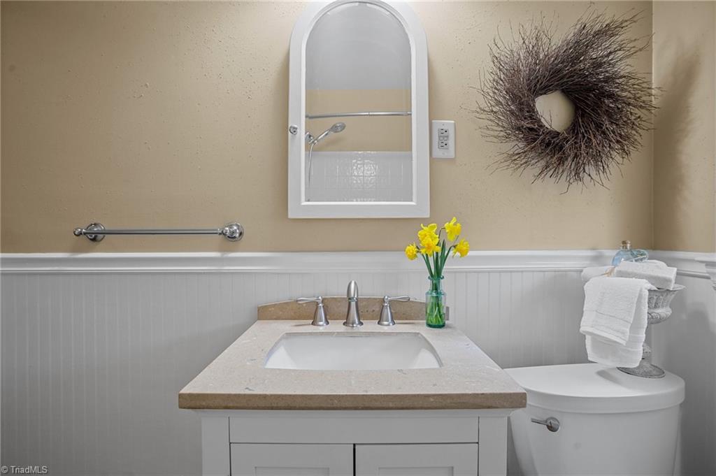 4818 Harvey Road Jamestown, NC 27282 - Photo 27 of 47 1st bath