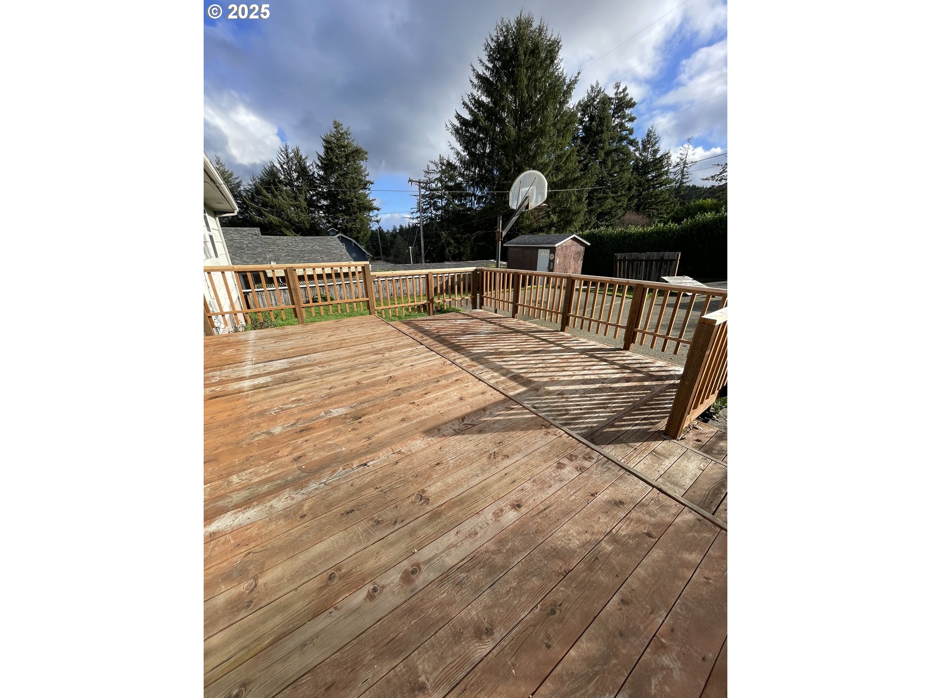1820 Dogwood Avenue Reedsport, OR 97467 - Photo 28 of 29 a outdoor space with a bench
