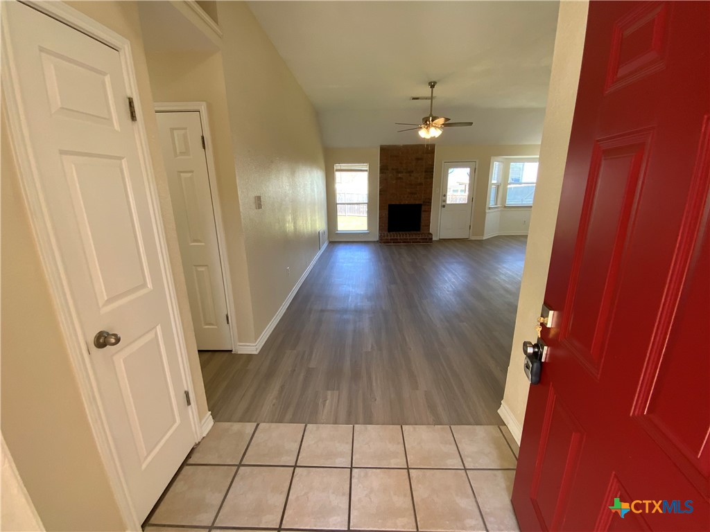 2106 Ranch Road Temple, TX 76502 - Photo 4 of 33