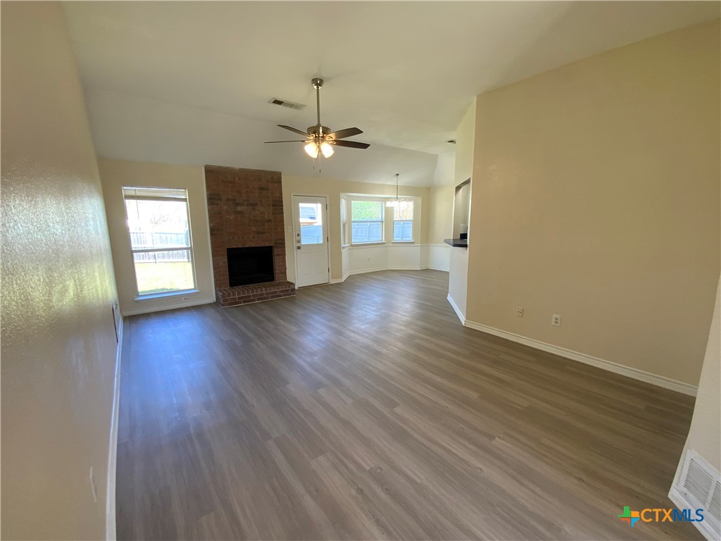 2106 Ranch Road Temple, TX 76502 - Photo 5 of 33