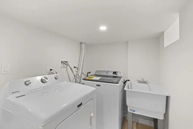 $6,000 | 1025 East 48th Street, Chicago, IL 60615