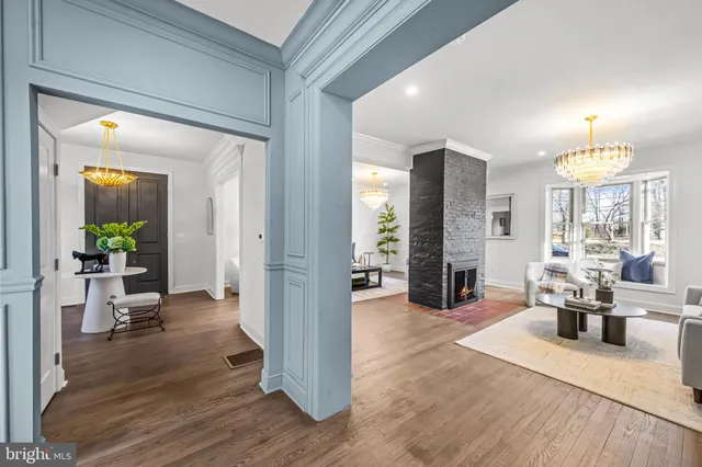 $799,999 | 804 Main Street, Riverton, NJ 08077