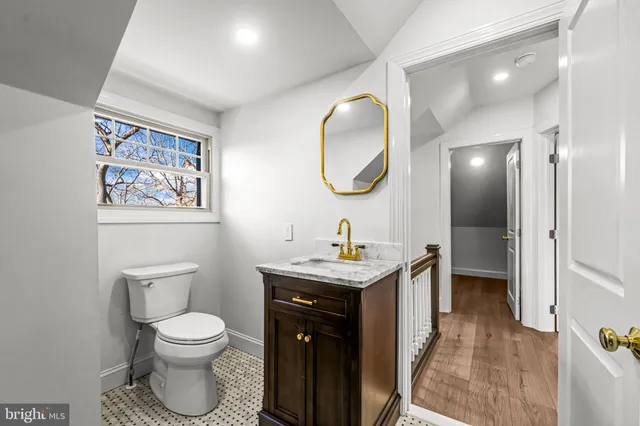 $799,999 | 804 Main Street, Riverton, NJ 08077