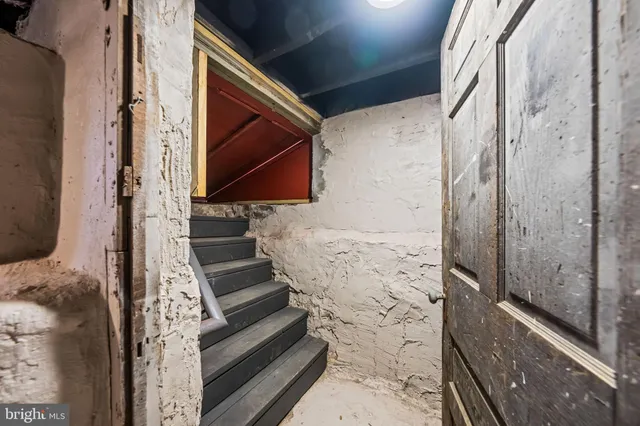 $799,999 | 804 Main Street, Riverton, NJ 08077