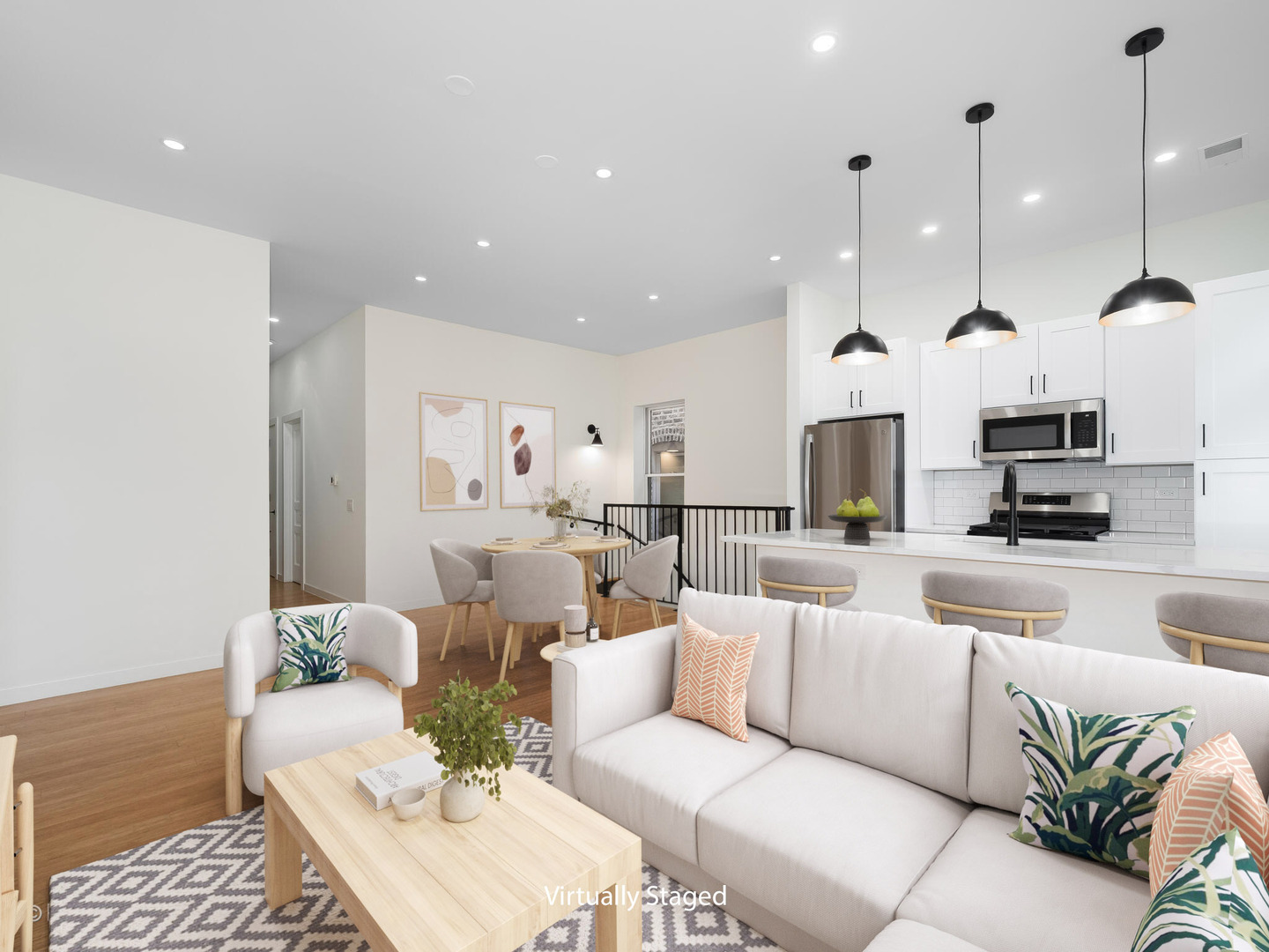 842 North Wolcott Avenue, Unit B Chicago, IL 60622 - Photo 5 of 14