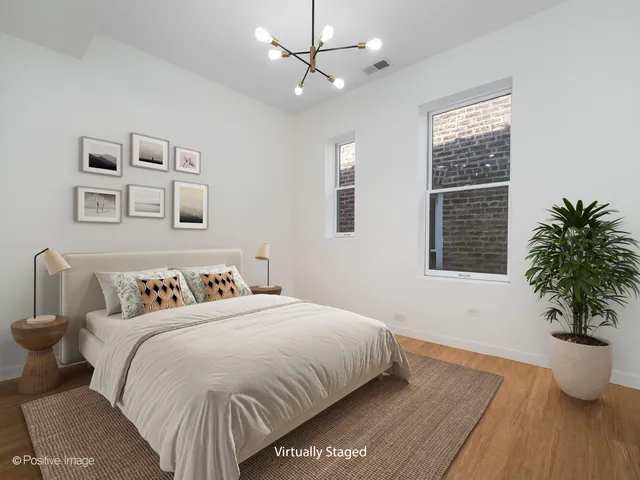 $4,495 | 842 North Wolcott Avenue, Unit B, Chicago, IL 60622