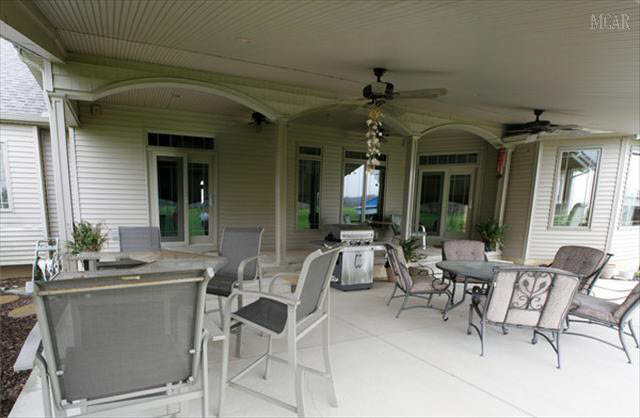 3733 West Albain Road Monroe, MI 48161 - Photo 16 of 20 Covered Porch