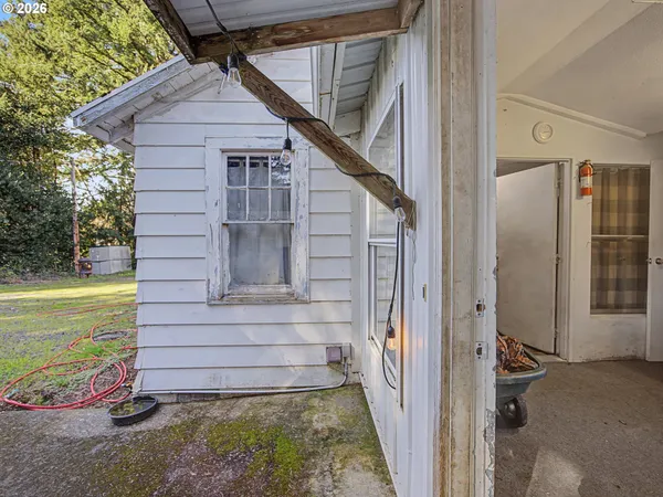 $640,000 | 42970 Southeast Music Camp Road, Sandy, OR 97055