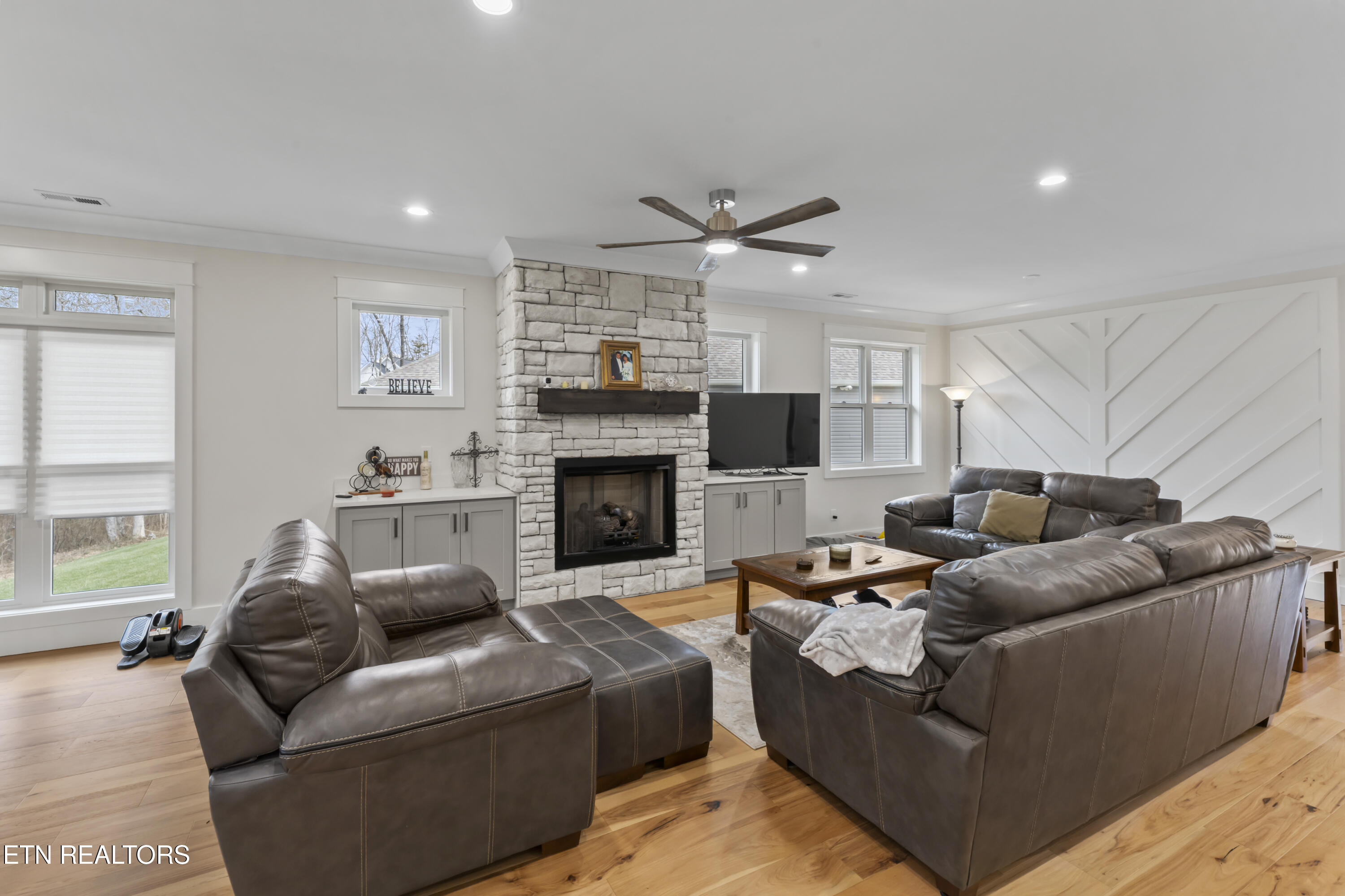 262 Gadusi Way Loudon, TN 37774 - Photo 18 of 38 gas fireplace