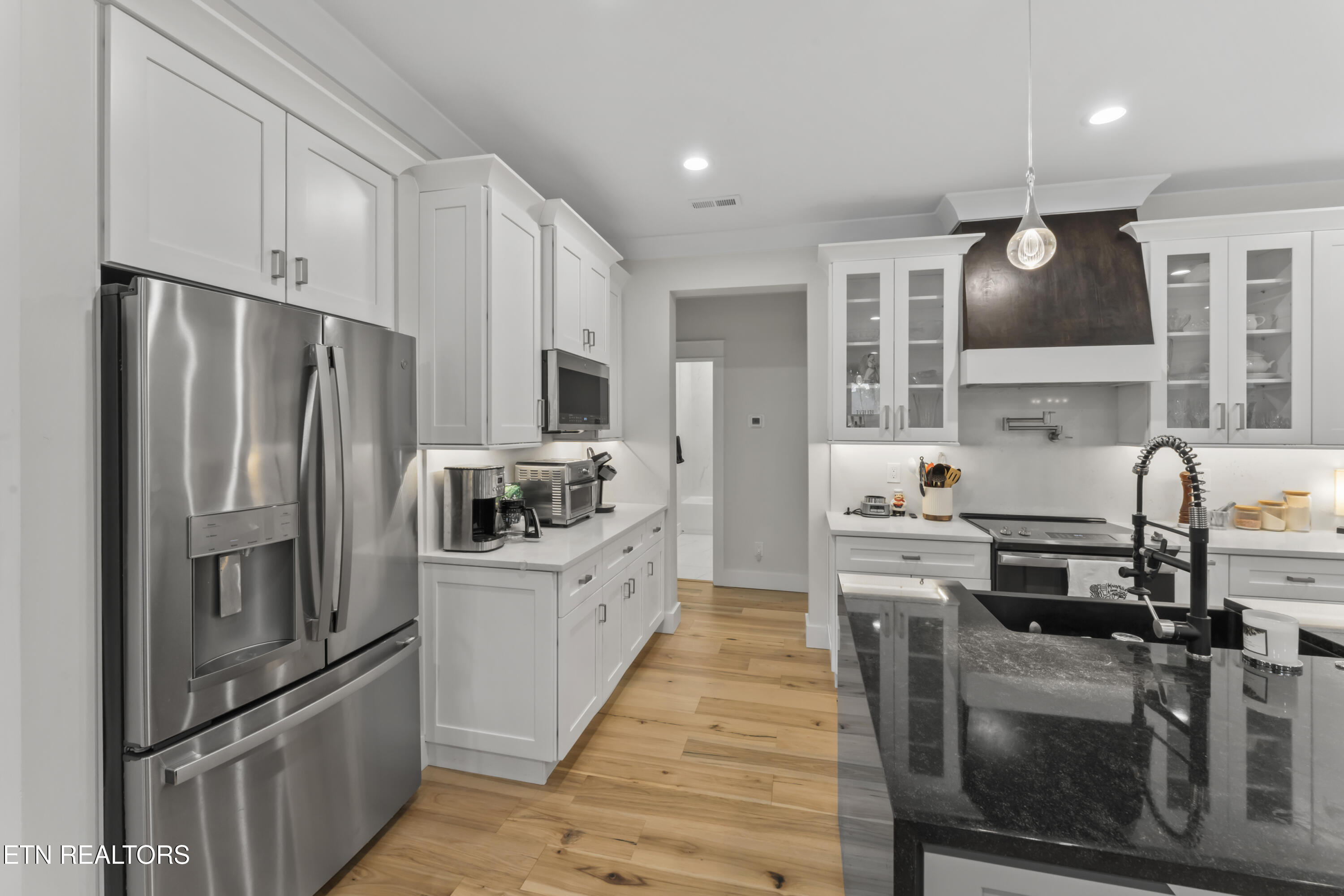 262 Gadusi Way Loudon, TN 37774 - Photo 23 of 38 stainless appliances