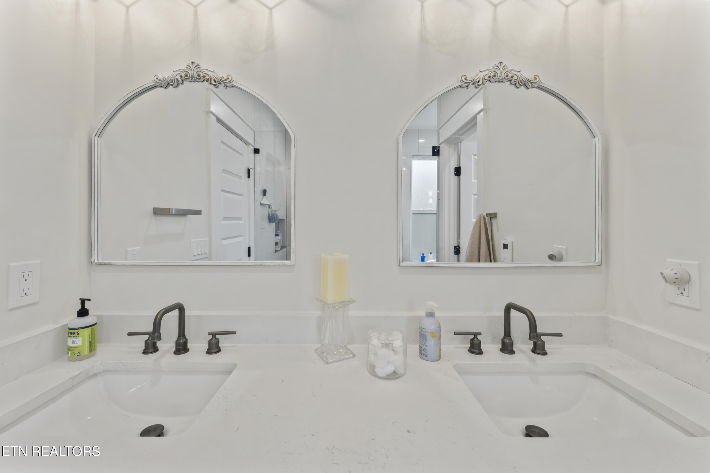 262 Gadusi Way Loudon, TN 37774 - Photo 34 of 38 photos_high_resolution_DSC02673