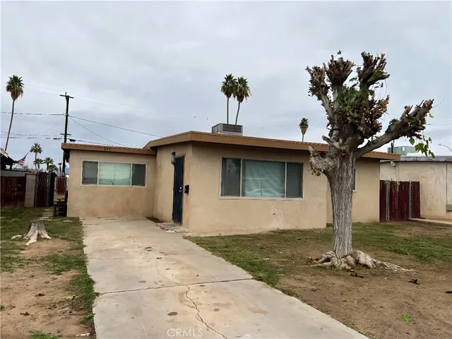 $265,000 | 975 East Ave B, Blythe, CA 92225