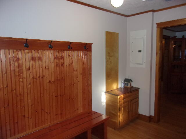 6489 Lakeshore Road Manistee, MI 49660 - Photo 3 of 38 101_4249