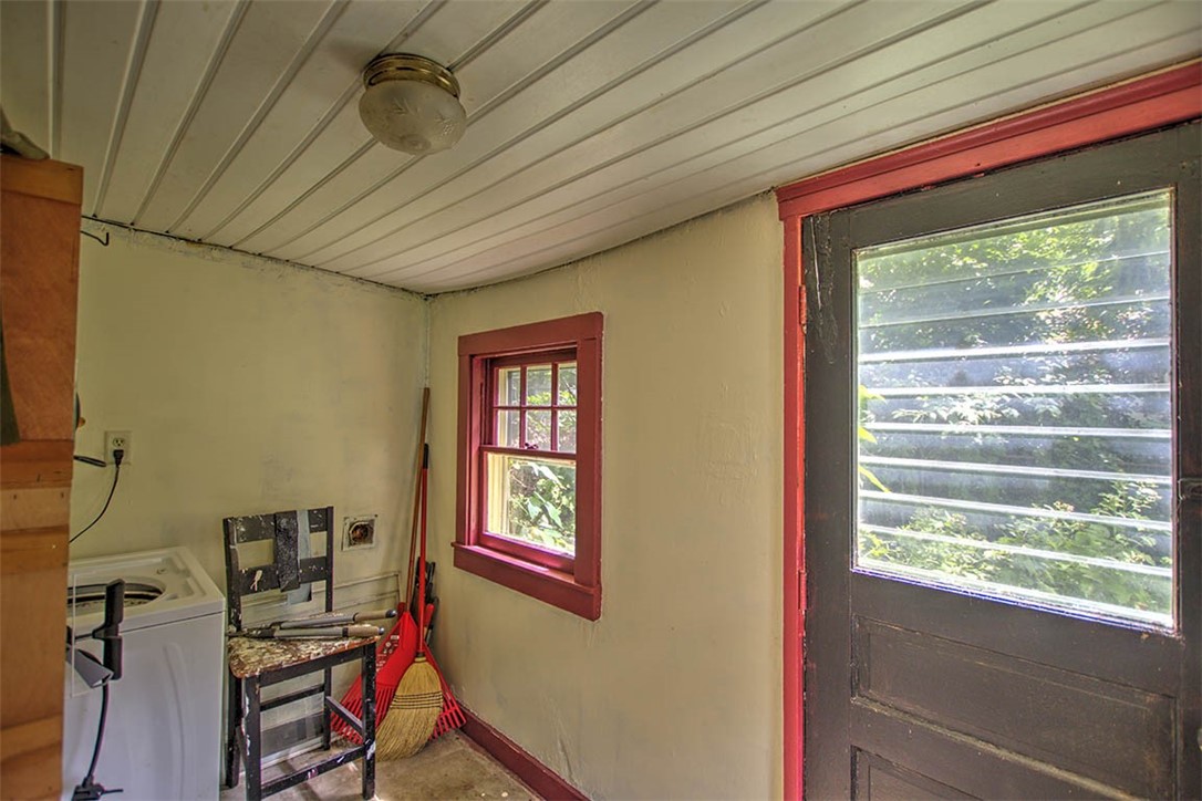 1052 North University Avenue Decatur, IL 62522 - Photo 9 of 13