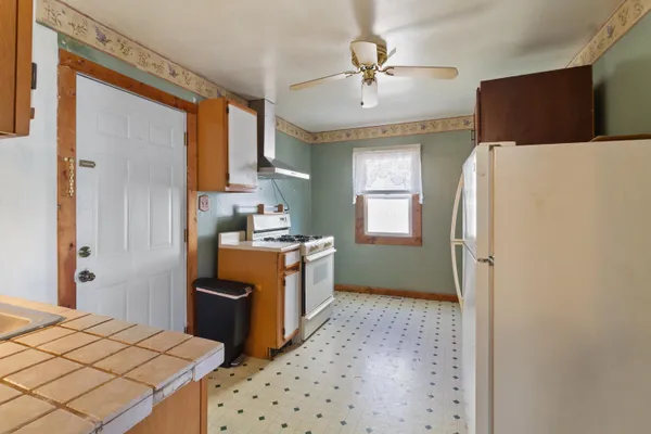 $215,000 | 825 North Sherman Street, Crown Point, IN 46307