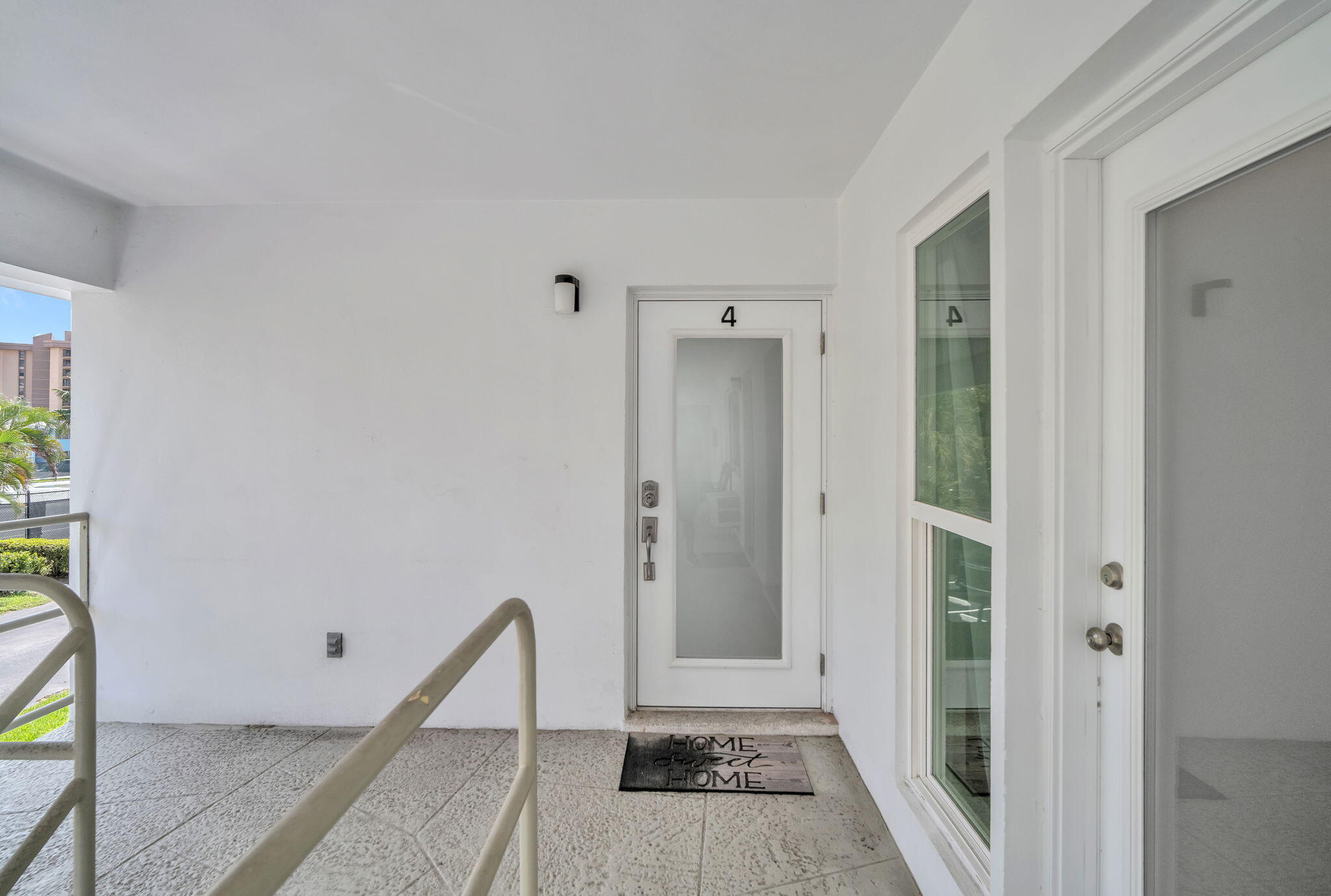 3213 Colony Club Road, Unit 4E Pompano Beach, FL 33062 - Photo 13 of 30 Entrance