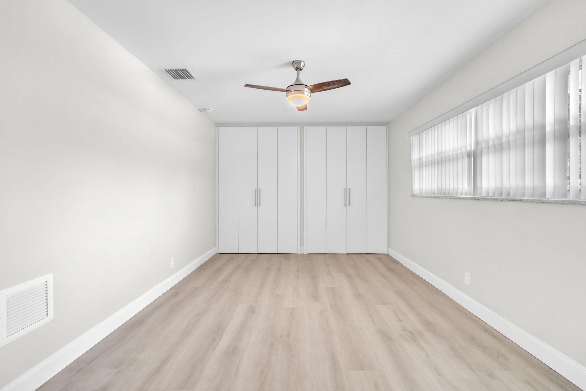 3213 Colony Club Road, Unit 4E Pompano Beach, FL 33062 - Photo 21 of 30 Master Bdr