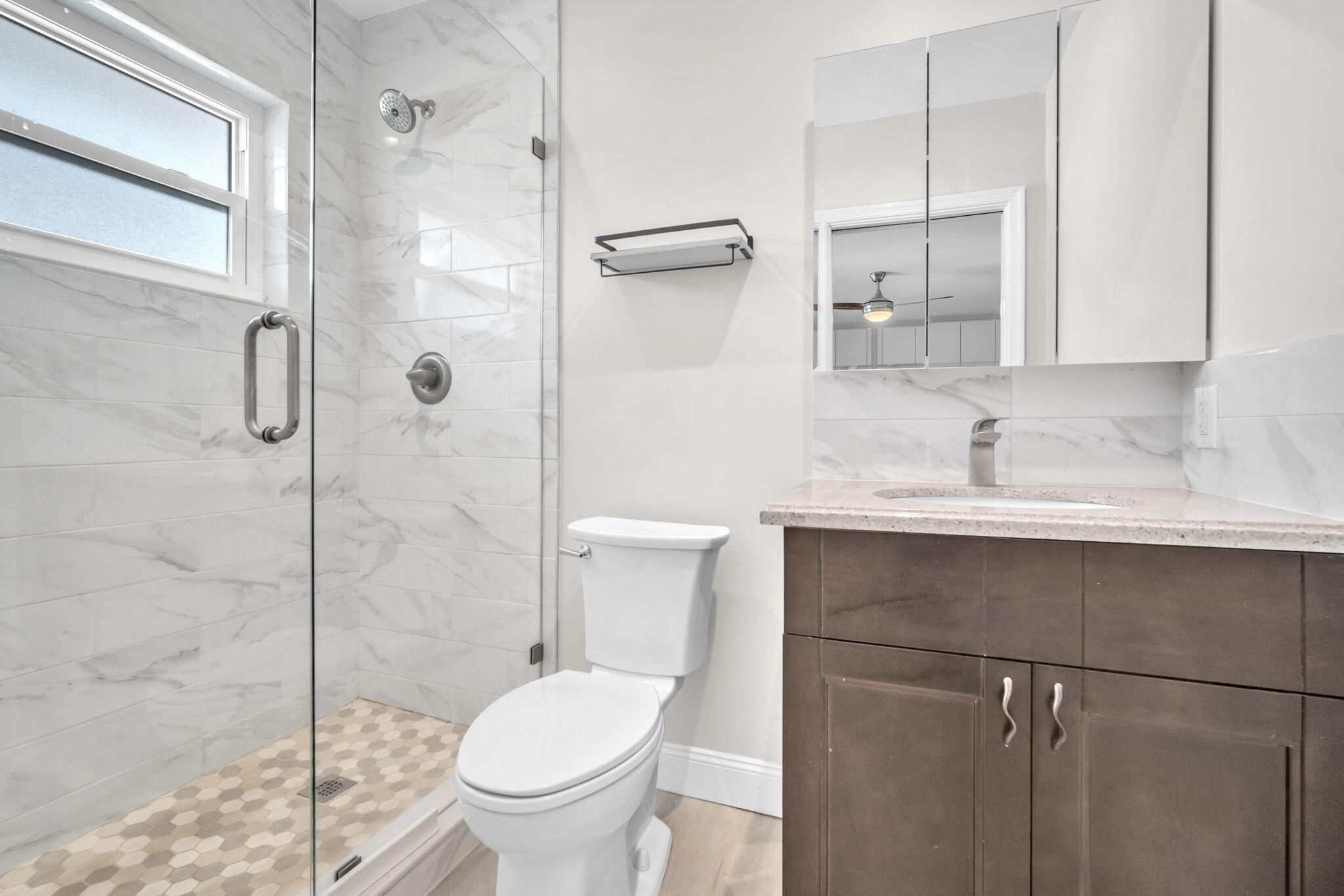 3213 Colony Club Road, Unit 4E Pompano Beach, FL 33062 - Photo 10 of 30 Master Bathr