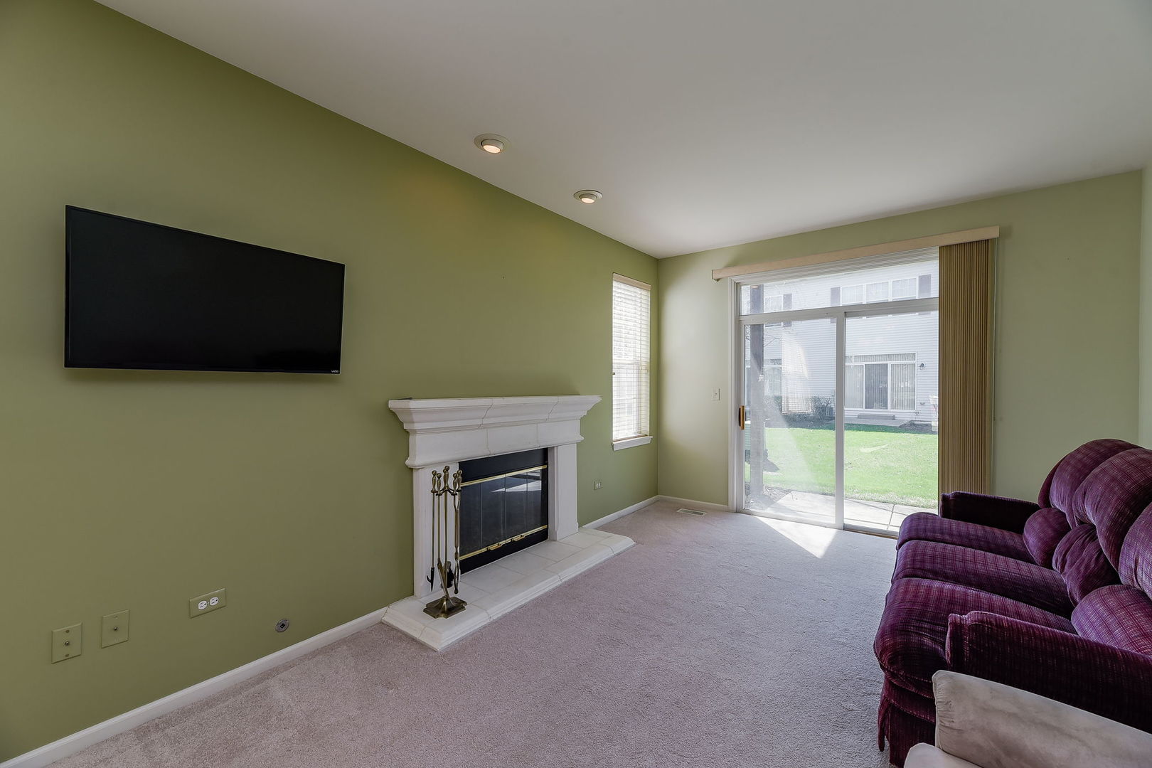 833 Genesee Drive Naperville, IL 60563 - Photo 4 of 15